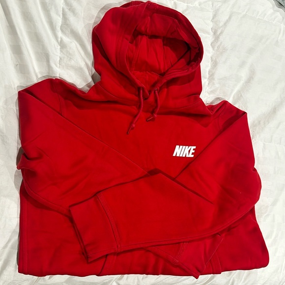 Red Nike ✔️hoodie - Picture 1 of 1
